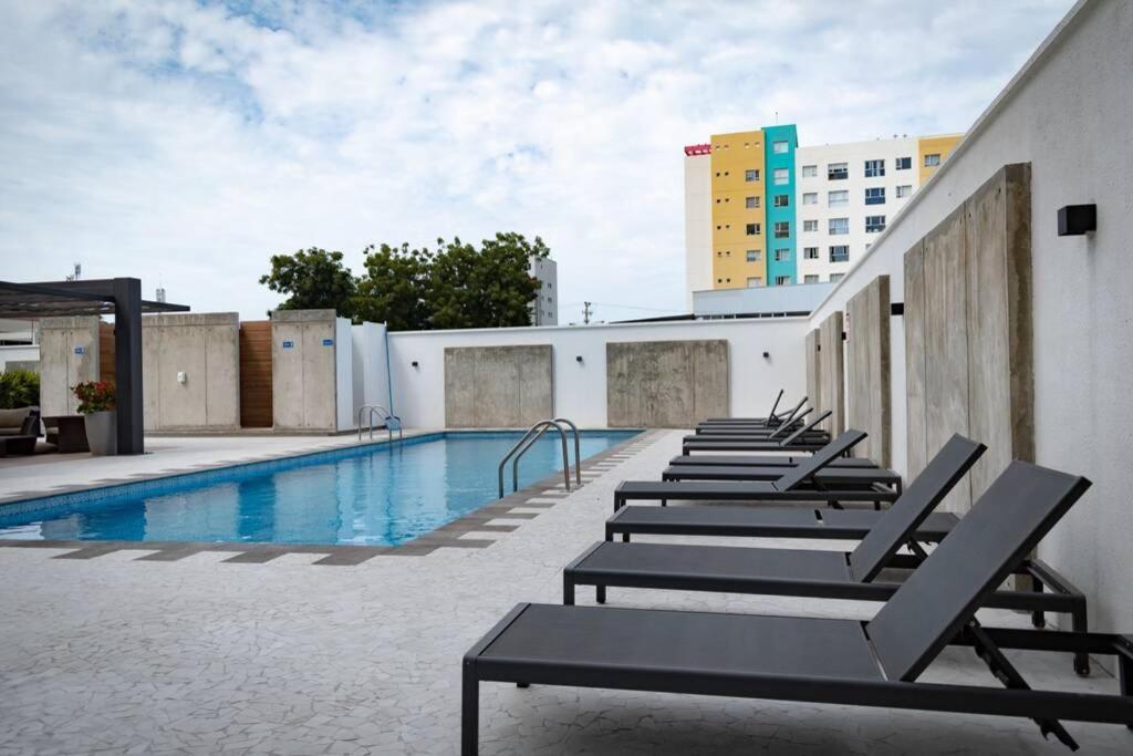 مانتا M3 Lujoso Y Comodo Departamento Con Playa 2 Piscinas Cancha De Tenis Jacuzzi Seguridad 24 Horas المظهر الخارجي الصورة